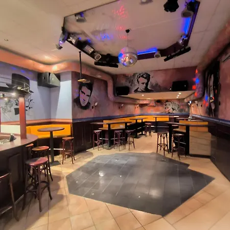 Smart B&b1 Bb1 122 Hotel *